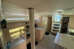 2022 Beneteau 40.1 thumbnail 6