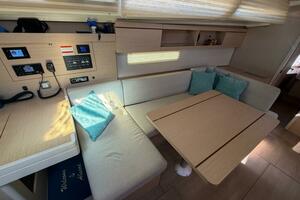 2022 Beneteau 40.1 thumbnail 36