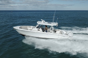 Boyer s Pursuit III 32ft Pursuit Yacht For Sale