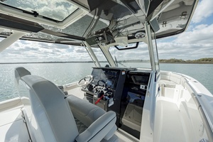 Boyer s Pursuit III 32ft Pursuit Yacht For Sale