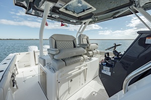 Boyer s Pursuit III 32ft Pursuit Yacht For Sale