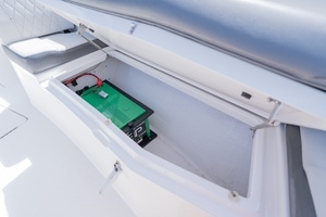 2021 Fountain 38 Center Console thumbnail 17