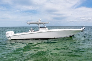 38ft Fountain Yacht For Sale