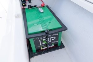2021 Fountain 38 Center Console thumbnail 18