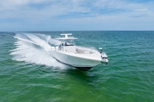 38ft Fountain Yacht For Sale