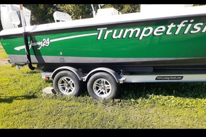 24ft Young Boats Yacht For Sale