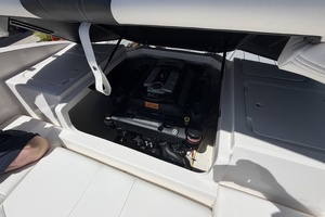 21ft Chaparral Yacht For Sale