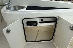 Photo 6064102 for 2012 Sea Ray 260 Sundeck  