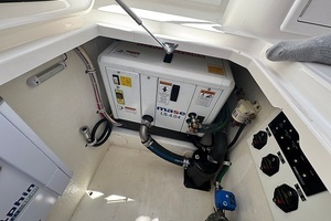 2022 Albemarle 30 Express thumbnail 20