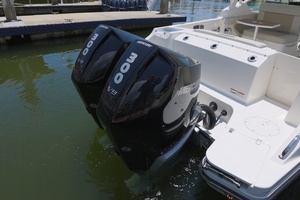 2024 Boston Whaler Vantage thumbnail 15