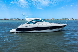 2012 Cruisers Yachts 540 Coupe thumbnail 1