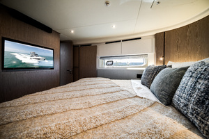 53ft Azimut Yacht For Sale