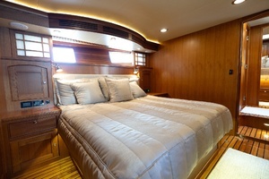 2015 Marlow Explorer 49E thumbnail 40