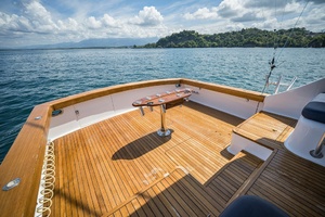 54ft Mark Willis Yacht For Sale