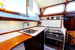 40ft Hinckley Yacht For Sale