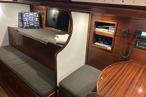 40ft Hinckley Yacht For Sale
