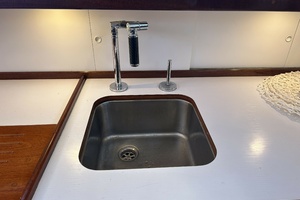 40ft Hinckley Yacht For Sale