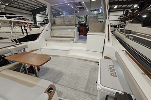 43ft Tiara Yachts Yacht For Sale