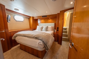 HAVILAH 75ft Hatteras Yacht For Sale