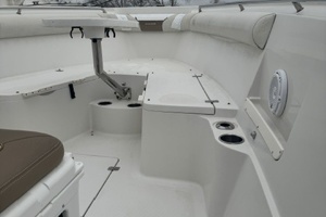 2013 Sailfish 290 CC thumbnail 16