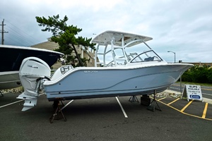 Photo 7221394 for 2027 Sea Fox 288 Traveler  