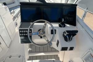 Photo 6066963 for 2027 Sea Fox 288 Traveler  