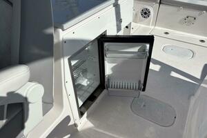 Photo 6066961 for 2027 Sea Fox 288 Traveler  