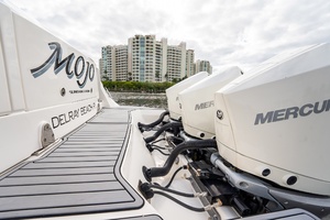 MOJO 32ft Sea Ray Yacht For Sale
