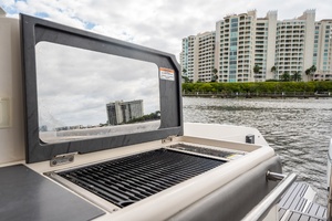 MOJO 32ft Sea Ray Yacht For Sale