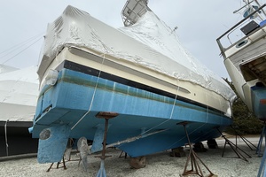 1979 Hatteras thumbnail 5