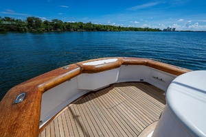 CANDY RIDE 29ft Winter Custom Yachts Yacht For Sale