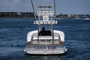 2010 Winter Custom Yachts Center Console thumbnail 4