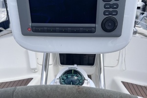 2006 Hunter 38 thumbnail 4