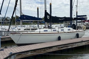 Legacy II 31ft Tartan Yacht For Sale