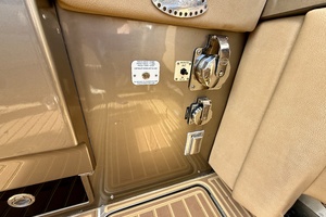 2020 Nor-Tech 550 SPORT CENTER CONSOLE thumbnail 32