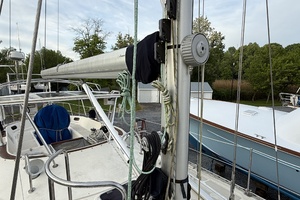 Surreal 47ft Caliber Yacht For Sale