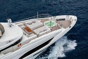 2012 Benetti Classic Supreme 132 thumbnail 5