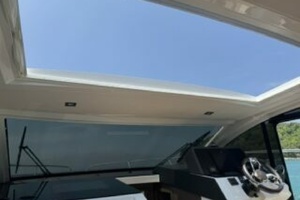35ft Sealine Yacht For Sale