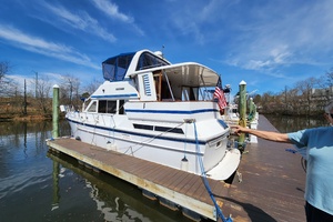 Harvest Moon 42ft Jefferson Yacht For Sale