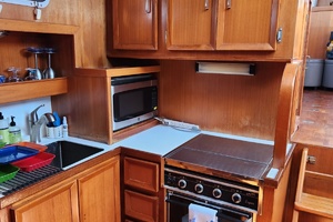 Harvest Moon 42ft Jefferson Yacht For Sale