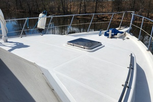 Harvest Moon 42ft Jefferson Yacht For Sale