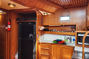 Harvest Moon 42ft Jefferson Yacht For Sale