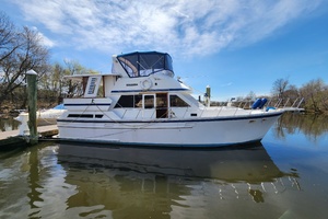 Harvest Moon 42ft Jefferson Yacht For Sale