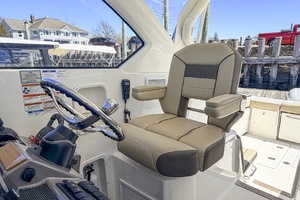 38ft Pursuit Yacht For Sale