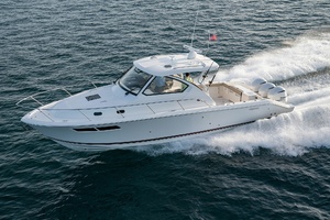 38ft Pursuit Yacht For Sale