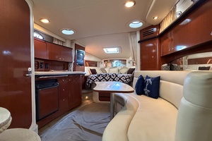 32ft Sea Ray Yacht For Sale