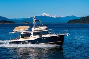 2020 Ranger Tugs R-41 CB thumbnail 2