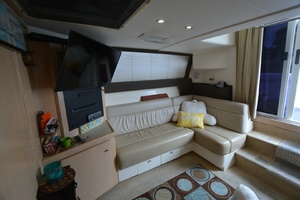 Miss Kitty 35ft Carver Yacht For Sale