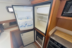 2006 Mainship 43 Trawler thumbnail 13