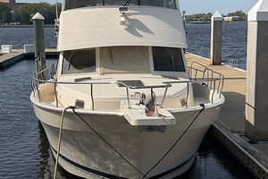 2006 Mainship 43 Trawler thumbnail 3